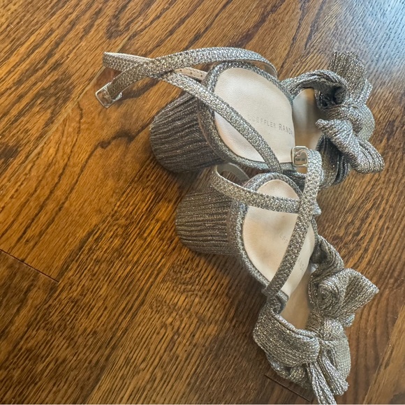 Loeffler Randall Silver Gold Camellia sz 7 - Picture 9 of 10